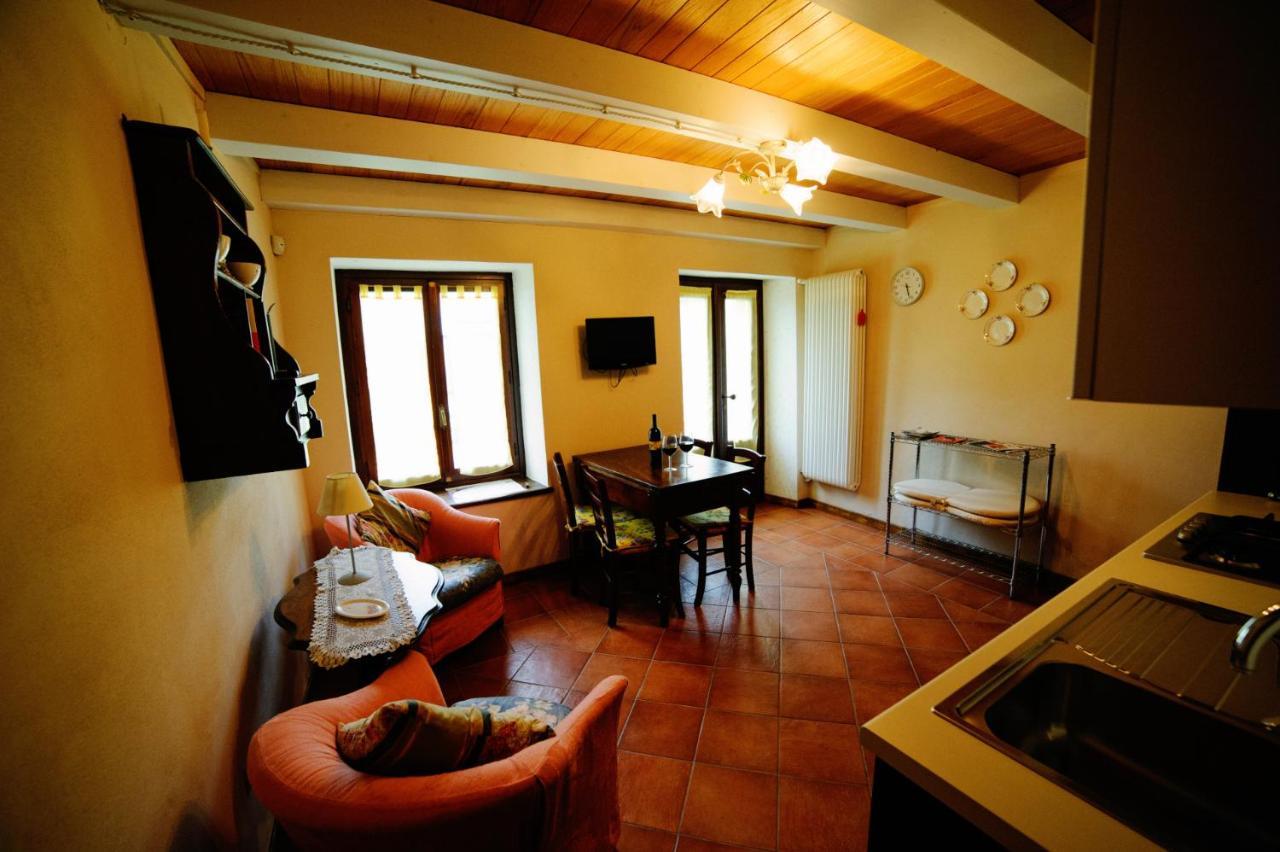 Sul Bric Dei Capalot Apartamento La Morra Exterior foto