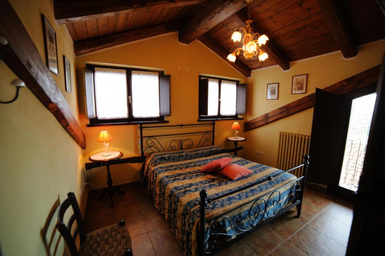 Sul Bric Dei Capalot Apartamento La Morra Exterior foto