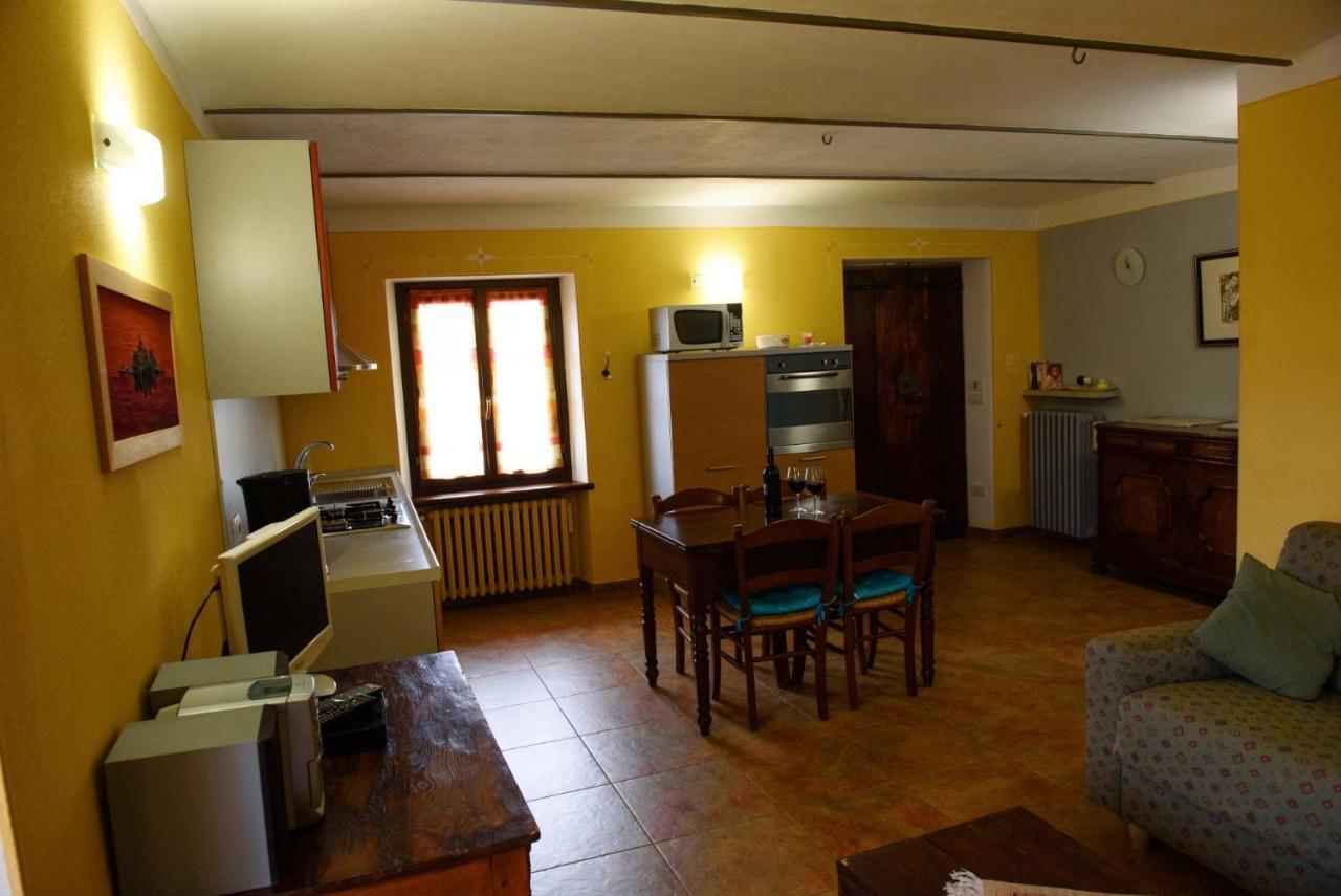 Sul Bric Dei Capalot Apartamento La Morra Exterior foto