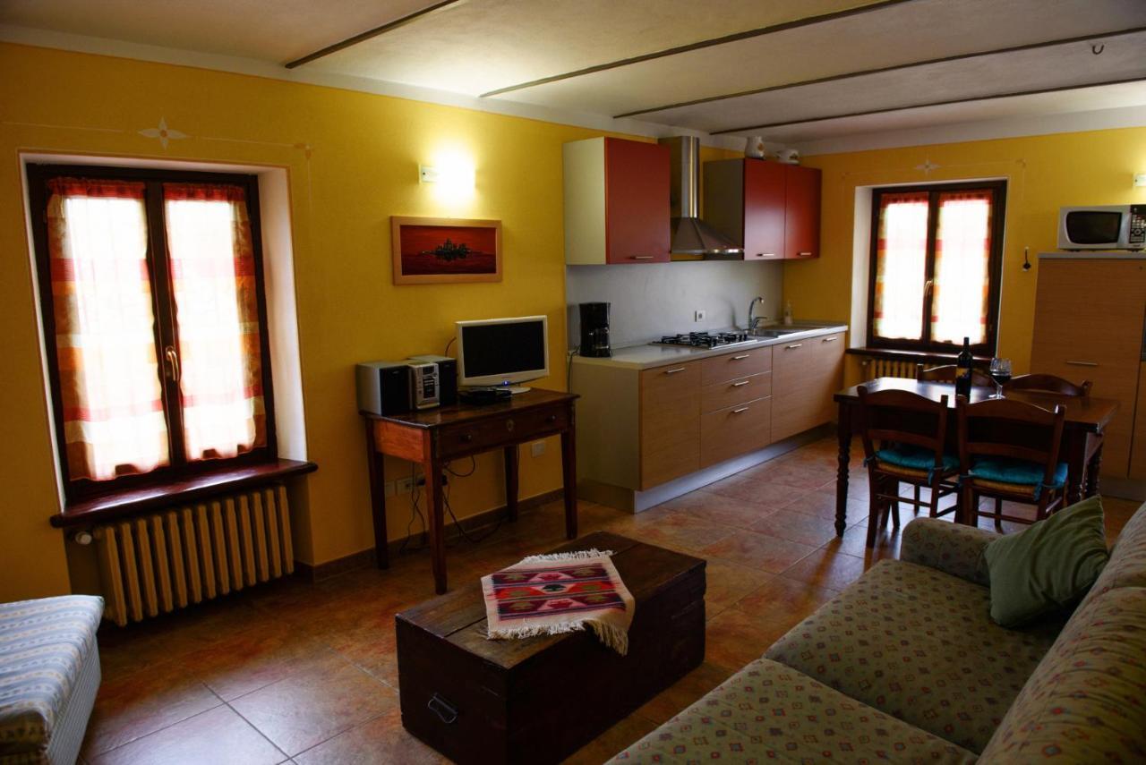 Sul Bric Dei Capalot Apartamento La Morra Exterior foto