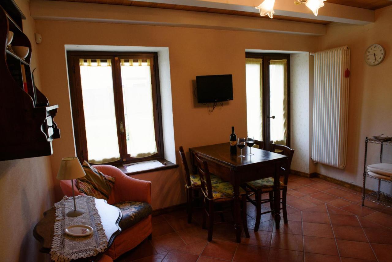 Sul Bric Dei Capalot Apartamento La Morra Exterior foto